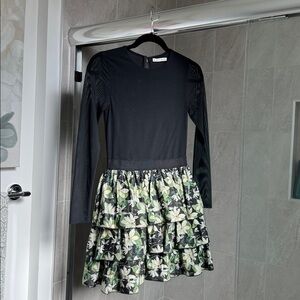 Alice + Olivia chara dress size 2 EUC